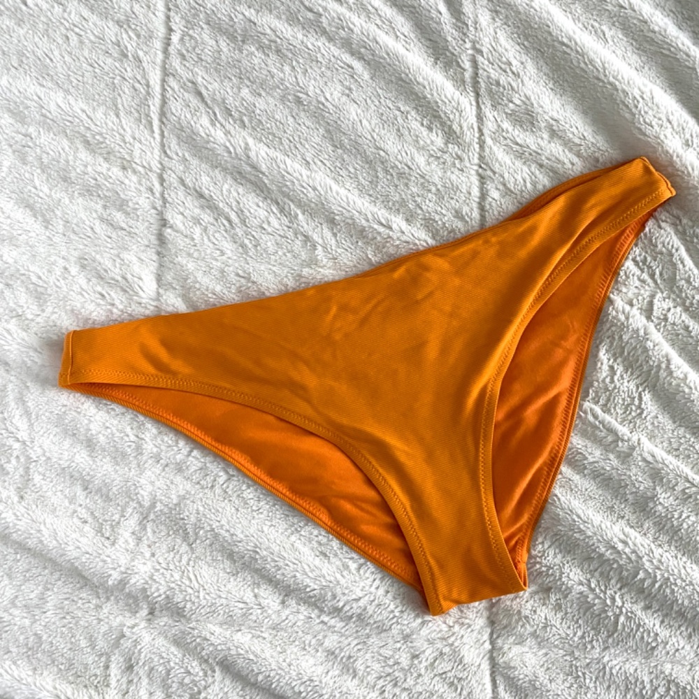 Athleta Cloudbreak Rib Low Rise Bikini Bottom - Size Large
